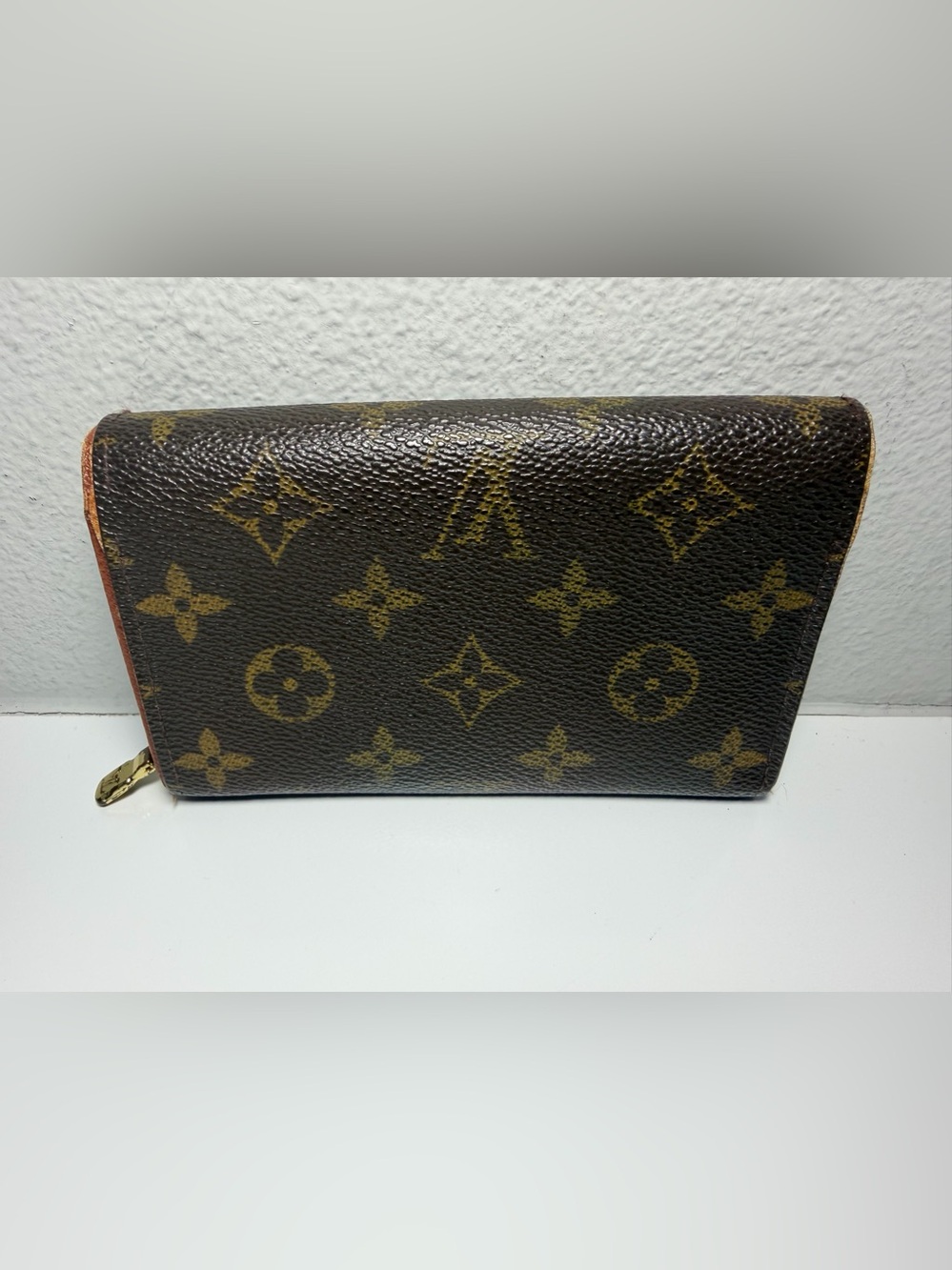 Vintage Louis Vuitton Monogram Canvas Compact Wallet (project) - Picture 2 of 14